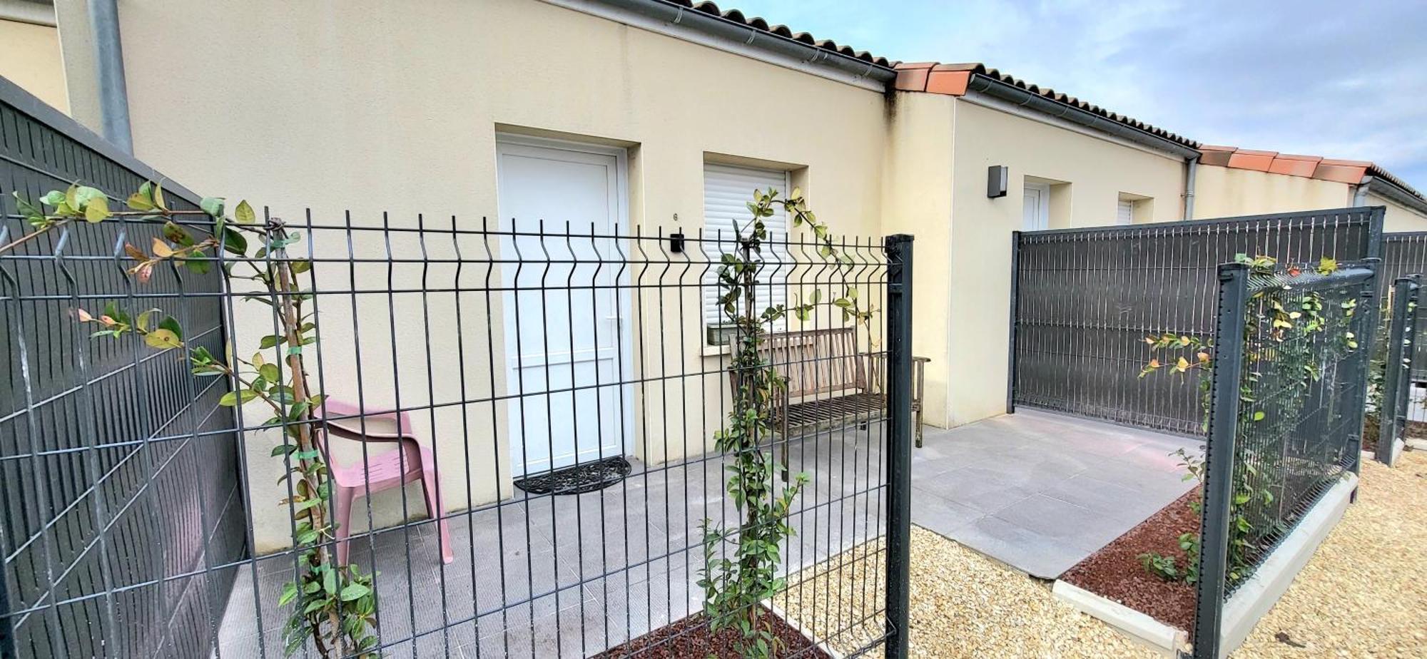 Residences Les Sansonnets "Appartements & Studios" Jonzac Zewnętrze zdjęcie