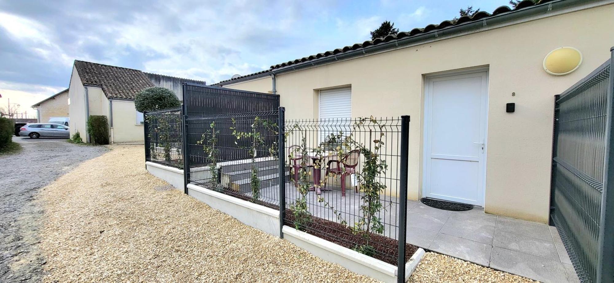 Residences Les Sansonnets "Appartements & Studios" Jonzac Zewnętrze zdjęcie