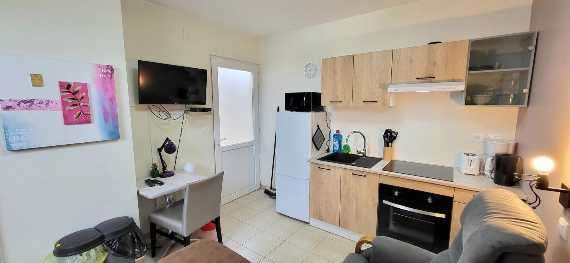 Residences Les Sansonnets "Appartements & Studios" Jonzac Zewnętrze zdjęcie