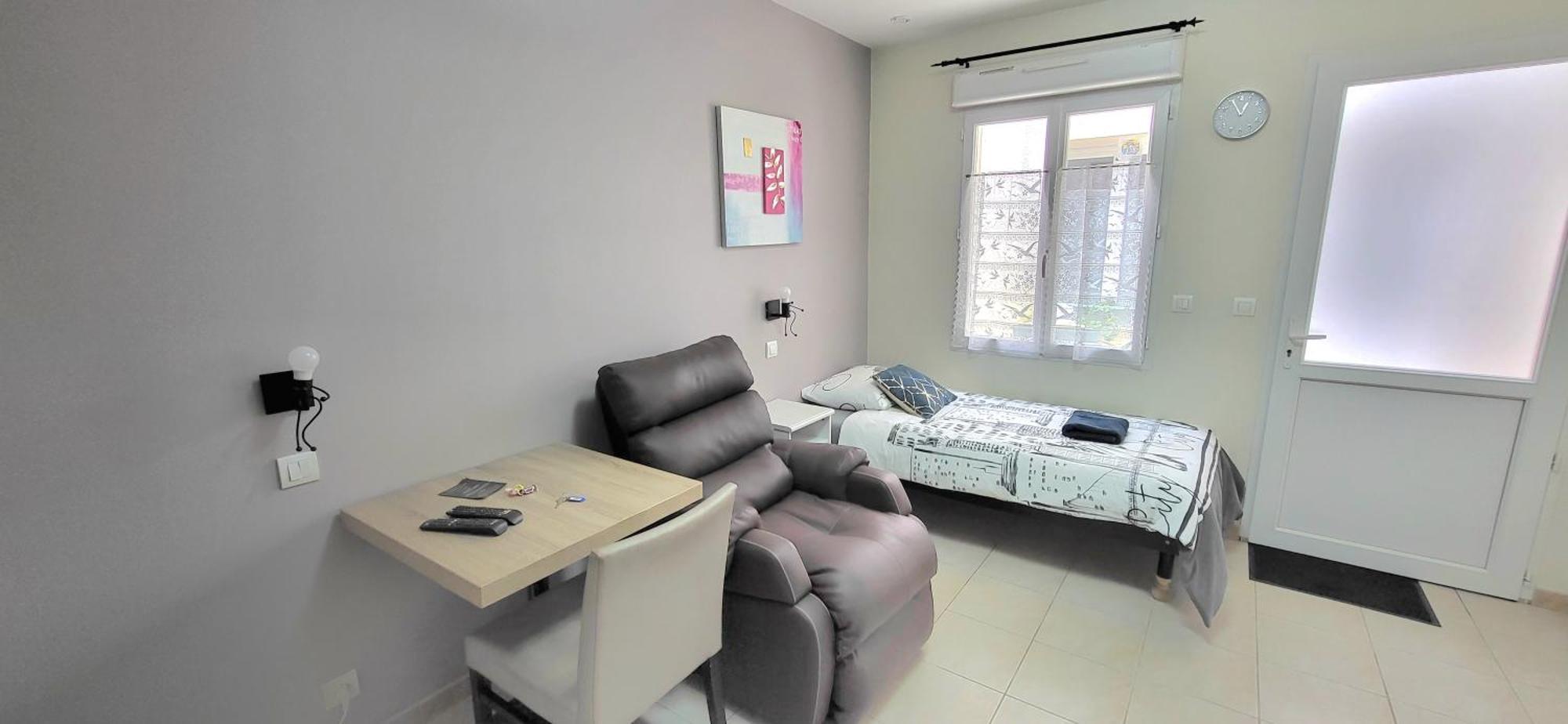 Residences Les Sansonnets "Appartements & Studios" Jonzac Zewnętrze zdjęcie